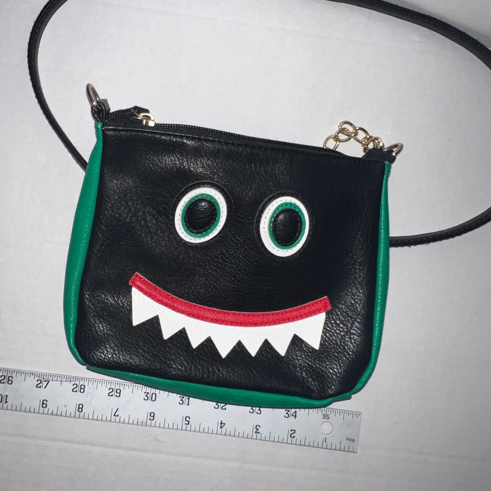 Deb and Dave purse nwt